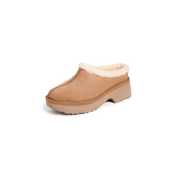 UGG Shoes - UGG Women's New Heights Cozy Clog Shoe Chestnut 9